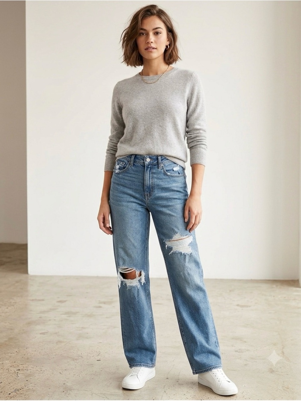 American Eagle Women’s Straight Leg Distressed Jeans Size 6 Long